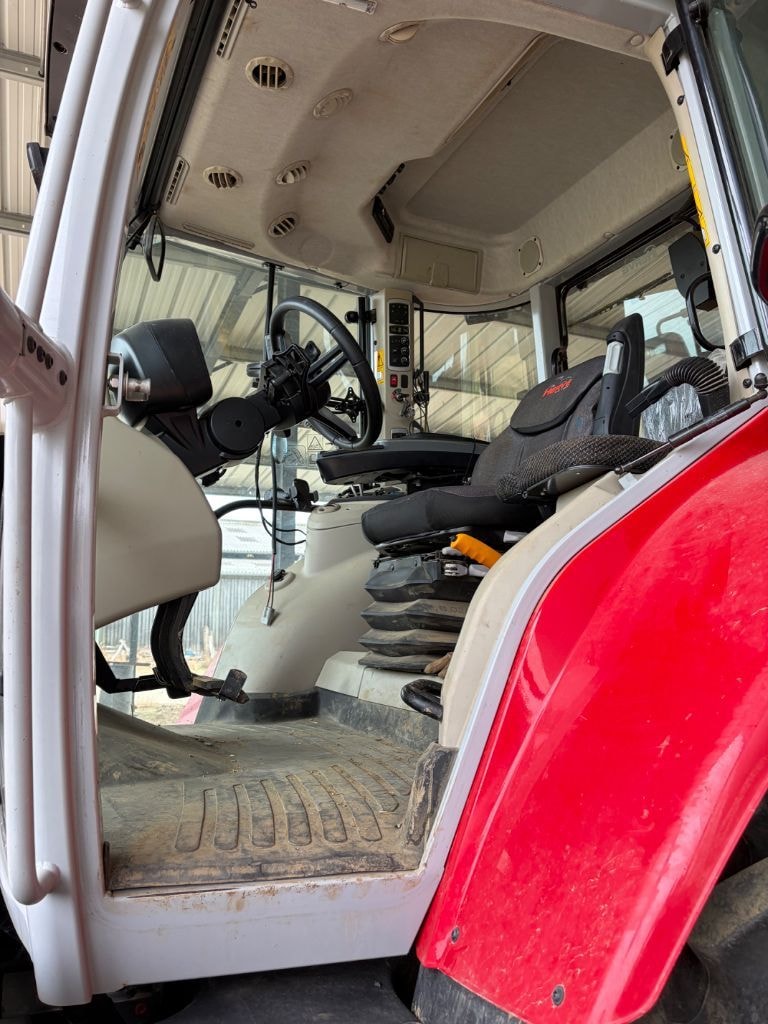 Tracteur MASSEY FERGUSON 7S.155 - photo slide 10