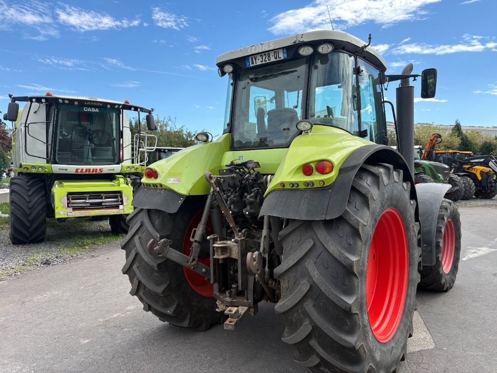 Tracteur CLAAS AXION 820 - photo slide 21