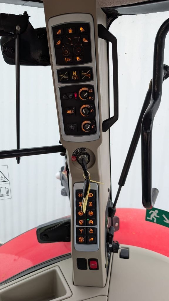Tracteur MASSEY FERGUSON 8730S DYNA-VT EXCLUSIVE - photo slide 14