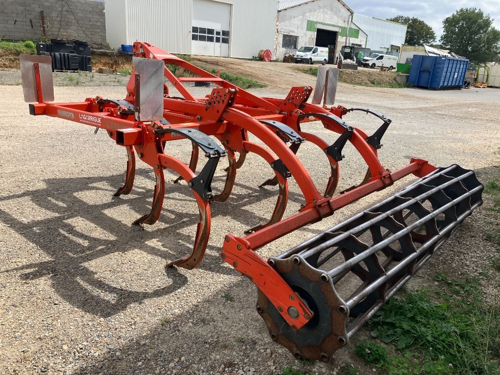 Dechaumeur KUBOTA CU 3300 C - photo slide 7