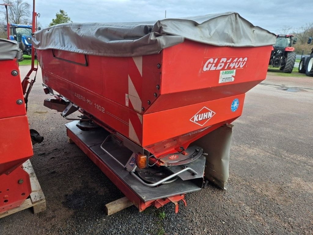Epandeur engrais KUHN AXERA M/W GLB1400 - photo slide 20