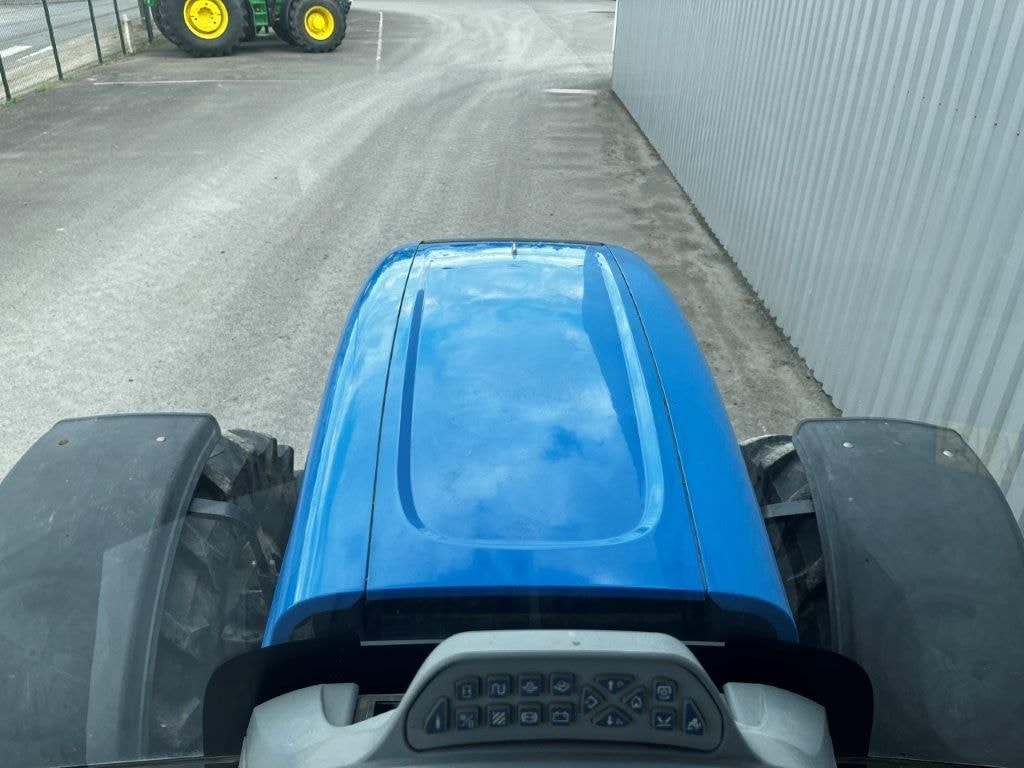 Tracteur NEW HOLLAND T7.210 AC - photo slide 16