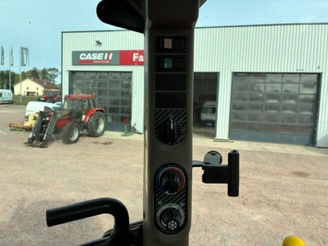 Tracteur CASE IH Farmall 85 c - photo slide 11