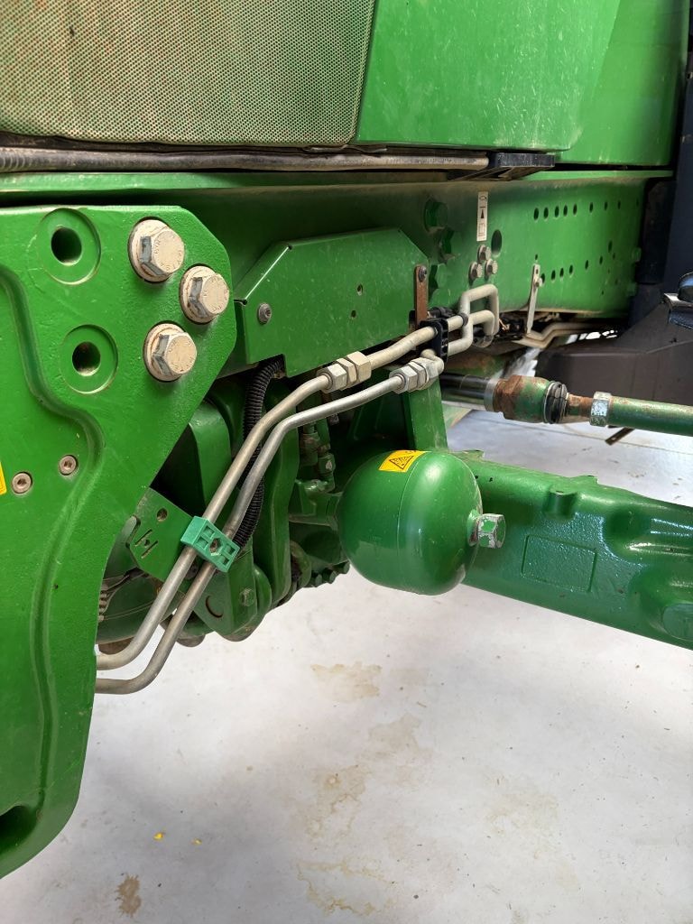 Tracteur JOHN DEERE 6195R - photo slide 8