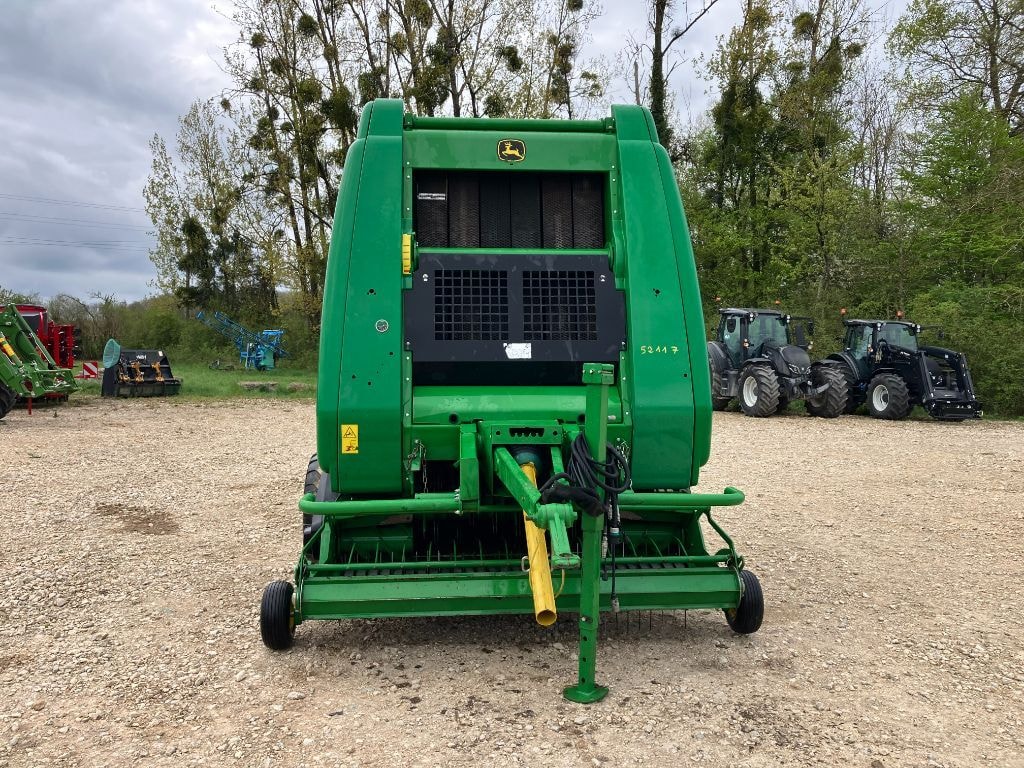 Presse balles rondes JOHN DEERE 864 MAXICUT - photo slide 5