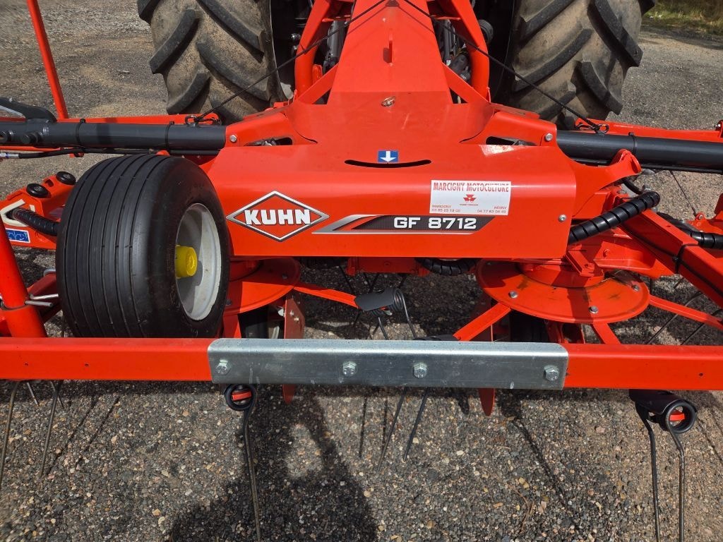 Faneuse KUHN GF8712 - photo slide 14