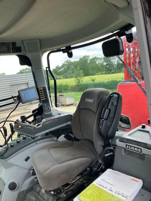 Tracteur chargeur CLAAS ARION 530 - photo slide 4