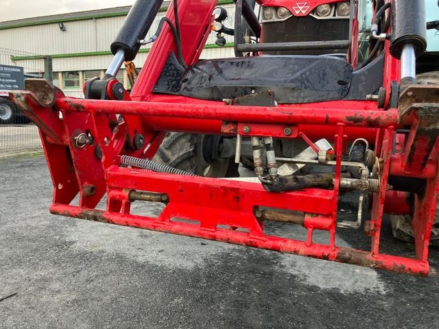 Tracteur chargeur MASSEY FERGUSON 6713S DYNA-6 EFFICIENT - photo slide 24