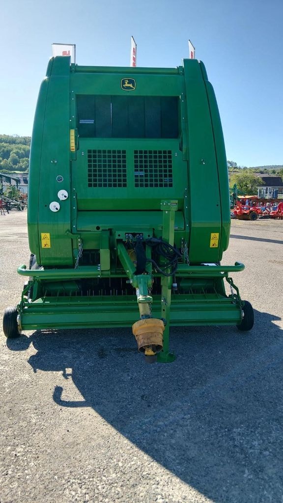Presse balles rondes JOHN DEERE 864 Rotor Flow - photo slide 1