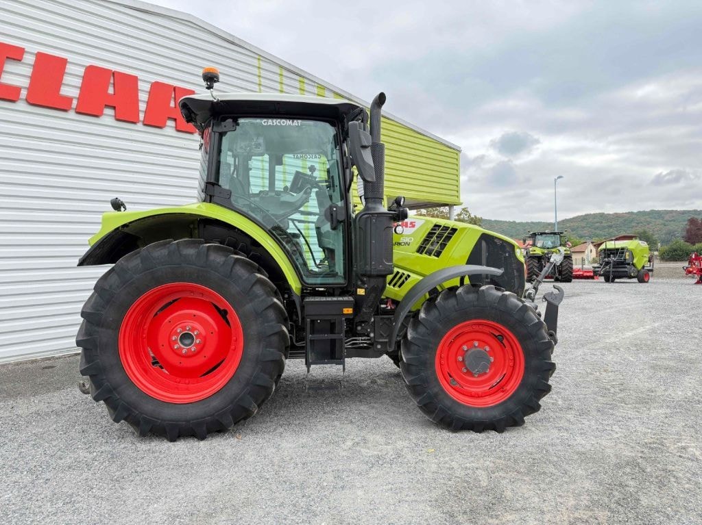Tracteur CLAAS ARION 510 HEXASHIFT - - photo slide 6