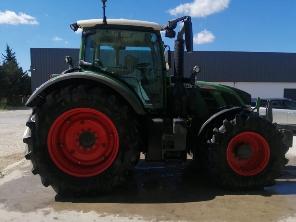 Tracteur FENDT 718 VARIO PROFI + - photo slide 23