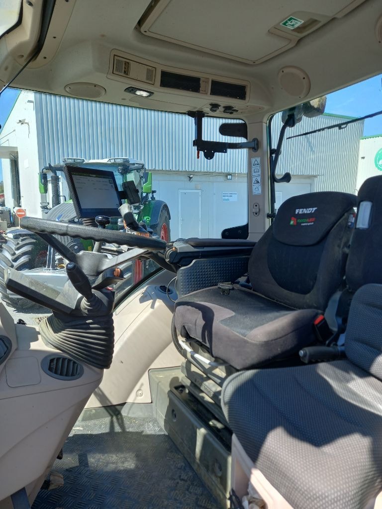 Tracteur chargeur FENDT 312  - photo slide 16