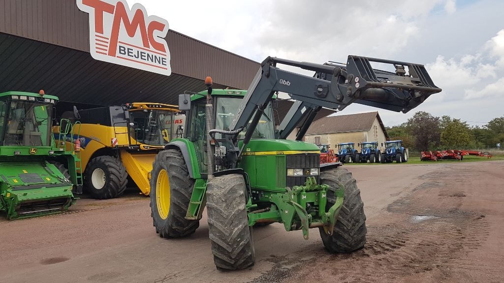 Tracteur chargeur JOHN DEERE 6810 TLS - photo slide 2