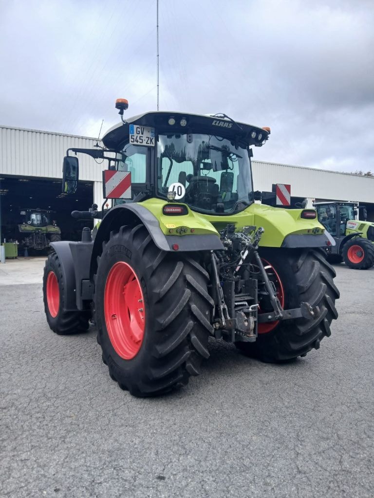 Tracteur CLAAS ARION 630 CMATIC - photo slide 6