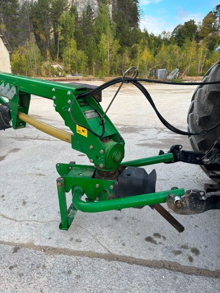 Faucheuse conditionneuse JOHN DEERE 1365 - photo slide 7