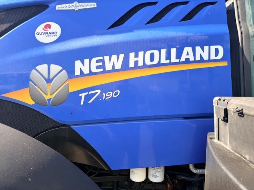 Tracteur NEW HOLLAND T7.190 AC - photo slide 15