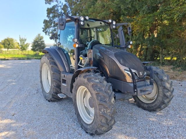 Tracteur chargeur VALTRA G105H  - photo slide 3