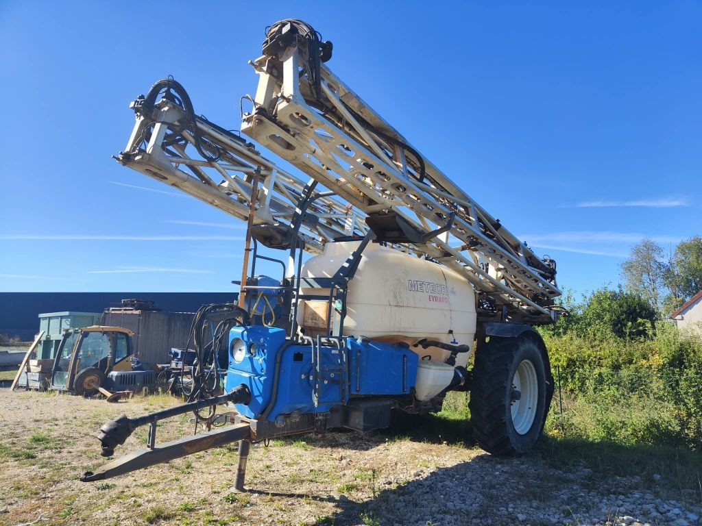 Pulverisateur EVRARD Meteor 4200 litres - photo slide 12
