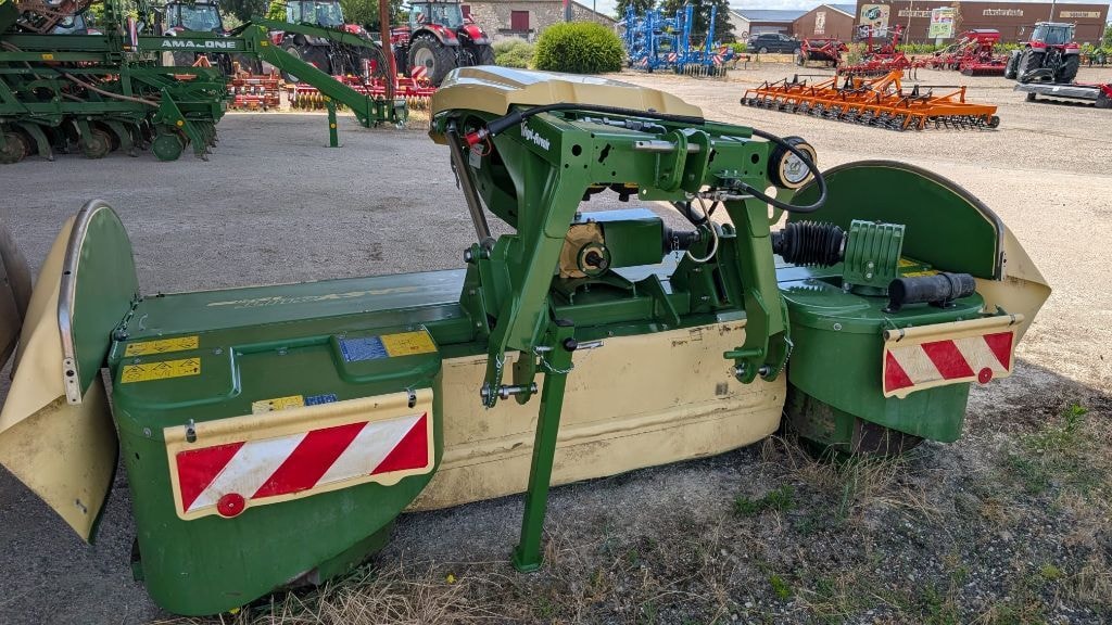 Faucheuse KRONE EC B 870 et EC F 320 - photo slide 12