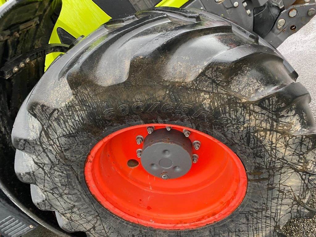 Tracteur CLAAS AXION 800 CIS - photo slide 9