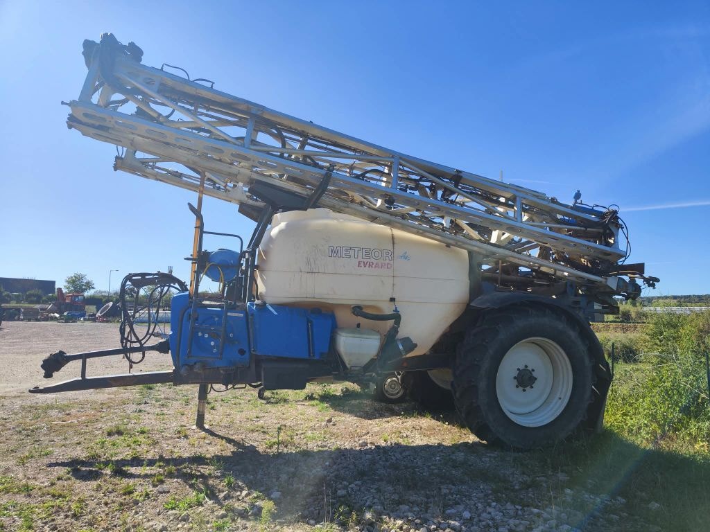 Pulverisateur EVRARD Meteor 4200 litres - photo slide 8