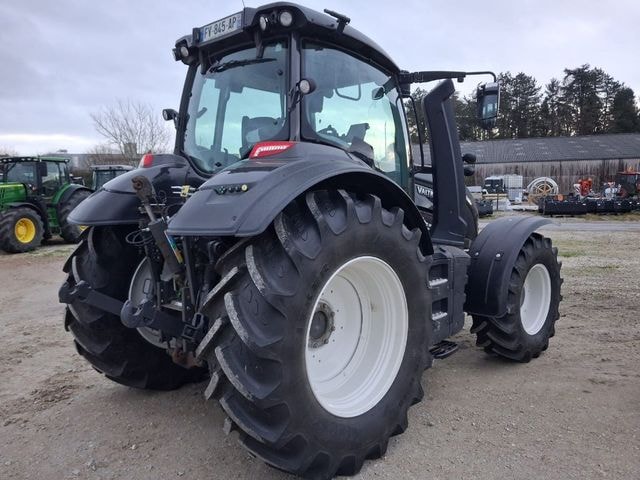 Tracteur VALTRA T174ED - photo slide 6