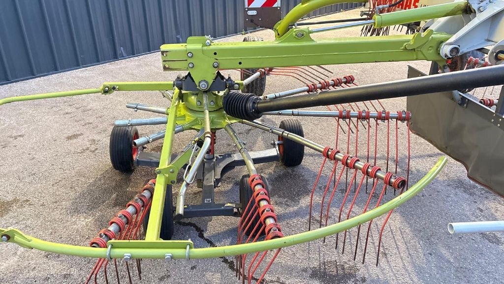 Andaineur CLAAS Liner 2600 - photo slide 12