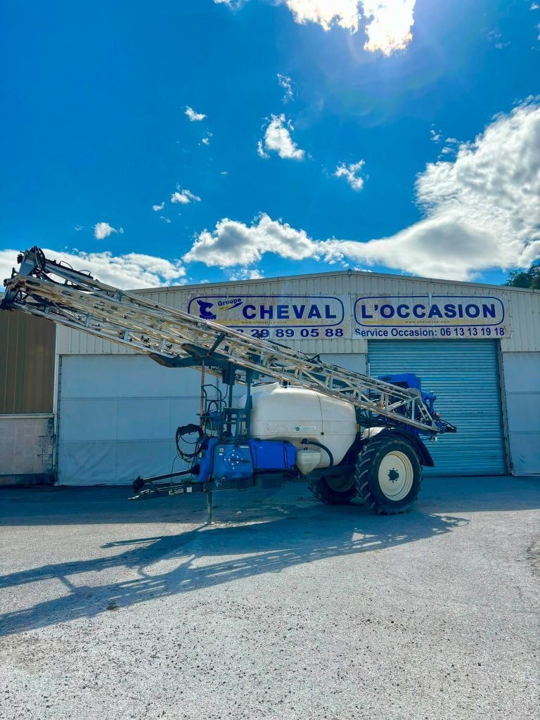 Pulverisateur EVRARD METEOR 4100  - photo slide 1