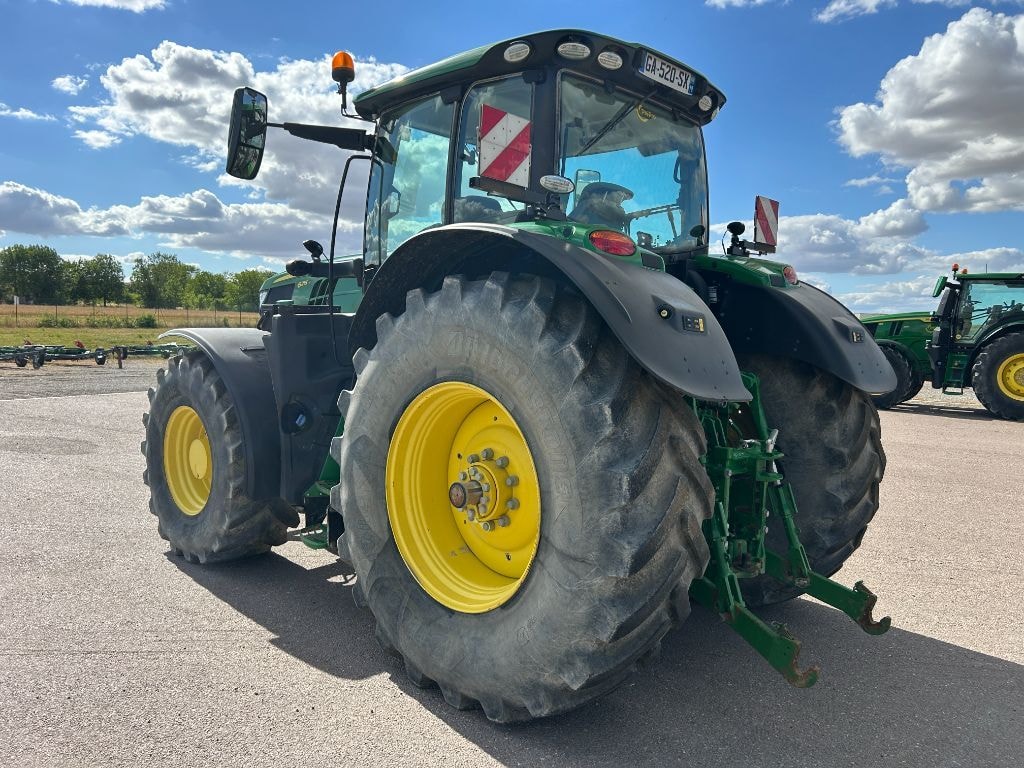 Tracteur JOHN DEERE 6215R - photo slide 7
