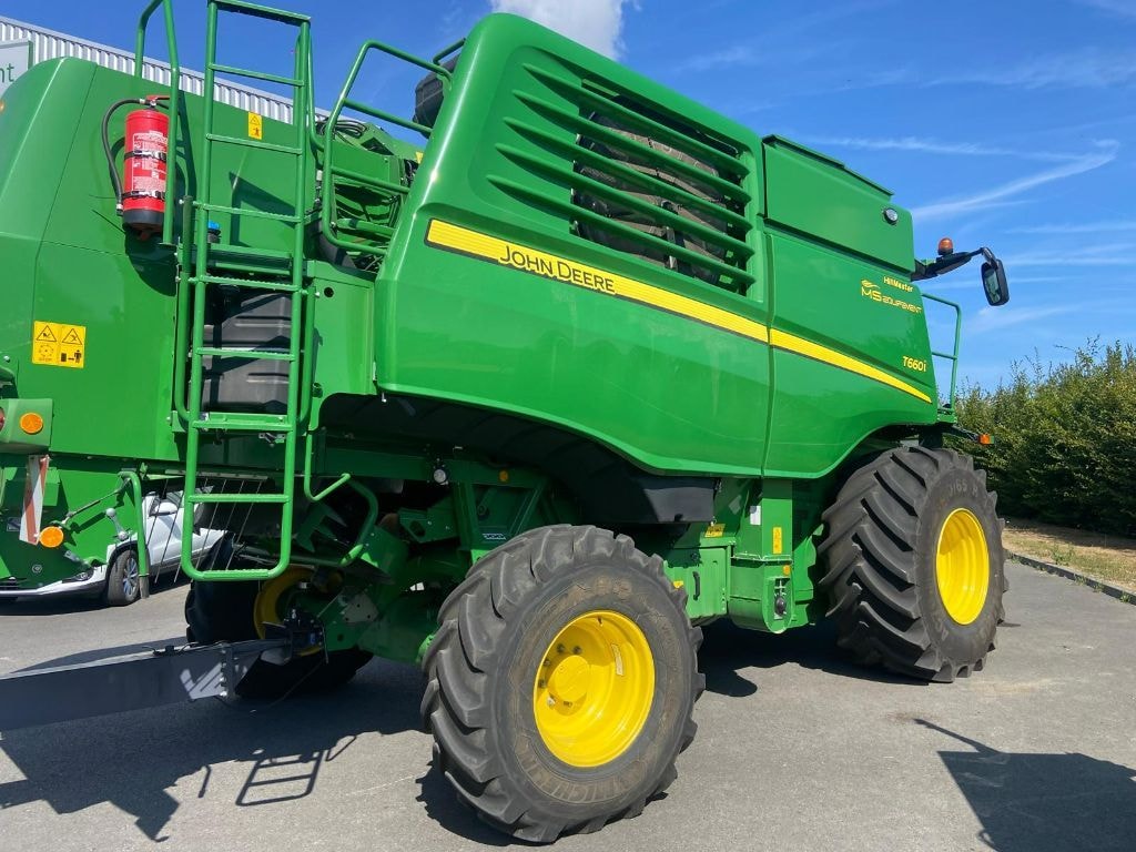 Moissonneuse JOHN DEERE T660HM - photo slide 8