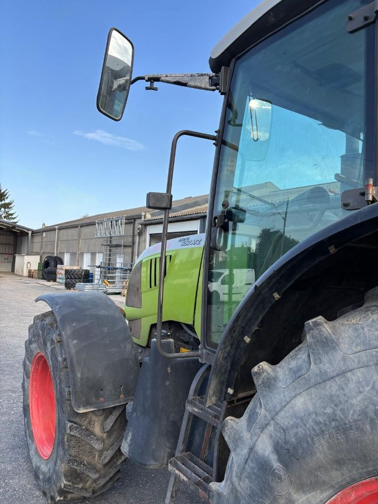 Tracteur CLAAS ARES 657 ATZ - photo slide 10