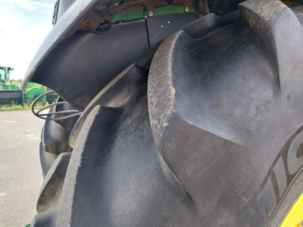 Tracteur chargeur JOHN DEERE 6R 140 - photo slide 15