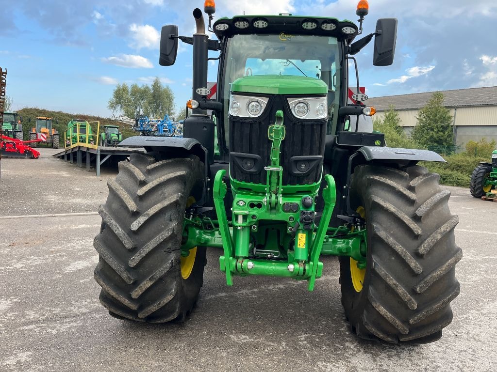 Tracteur JOHN DEERE 6R 215 - photo slide 20