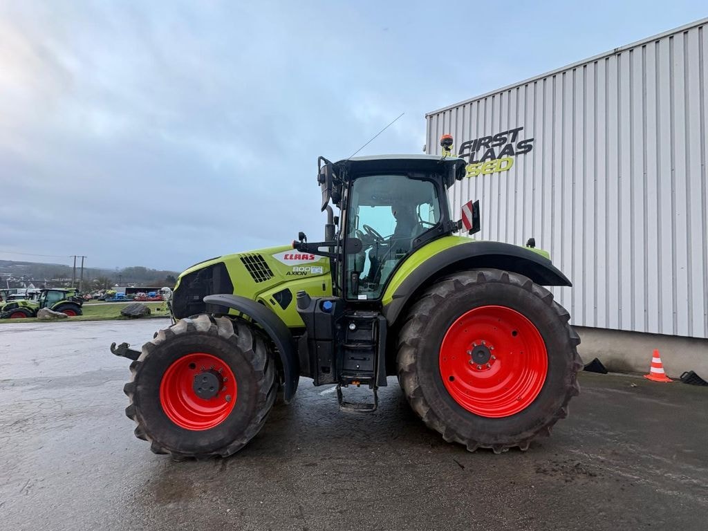 Tracteur CLAAS AXION 800 - photo slide 4