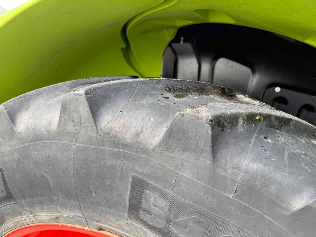 Tracteur CLAAS ARION 450 - photo slide 16