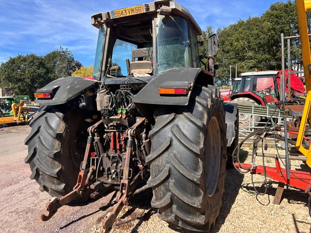 Tracteur MASSEY FERGUSON 8120 - photo slide 6