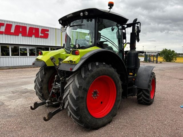 Tracteur CLAAS ARION 510 CIS+ - photo slide 10