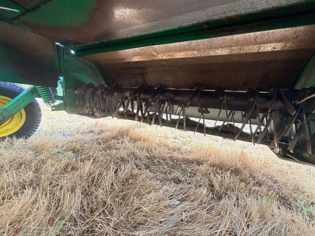 Faucheuse conditionneuse JOHN DEERE 1365 - photo slide 6