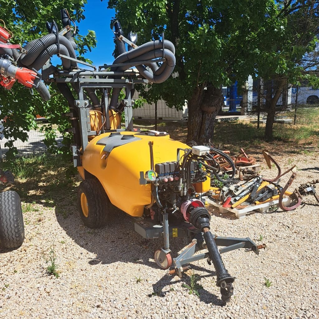 Pulverisateur vigne GREGOIRE VARIO 1000L - photo slide 2