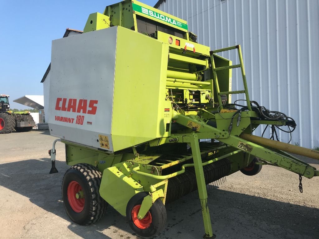 Presse balles rondes CLAAS Variant 180 - photo slide 1