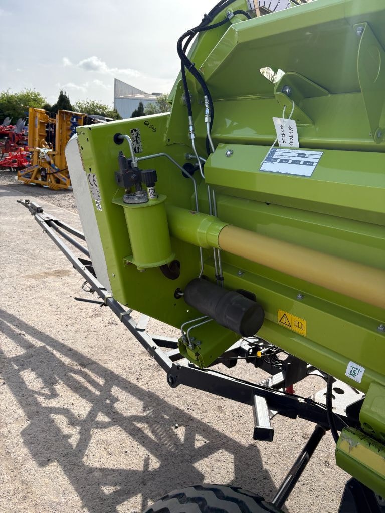 Moissonneuse CLAAS LEXION 750 - photo slide 37
