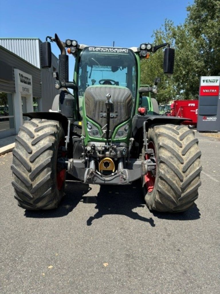 Tracteur FENDT 724 VARIO PROFI + - photo slide 2