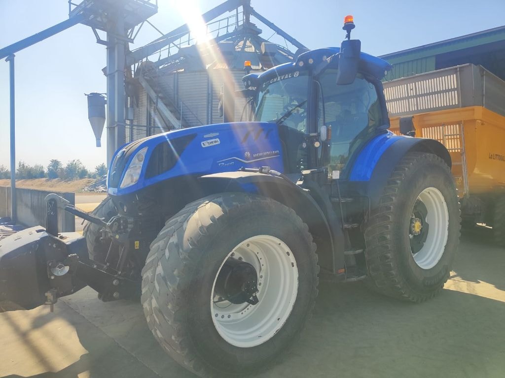 Tracteur NEW HOLLAND T7.315 HD - photo slide 2