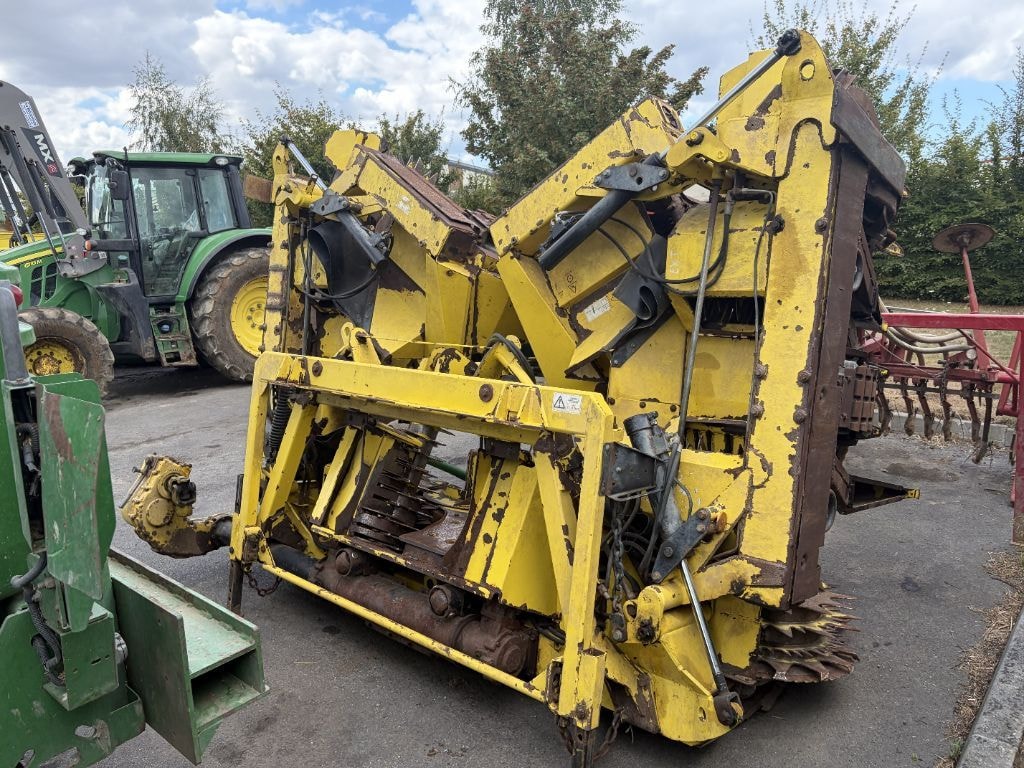 Bec à maïs JOHN DEERE 375 - photo slide 2