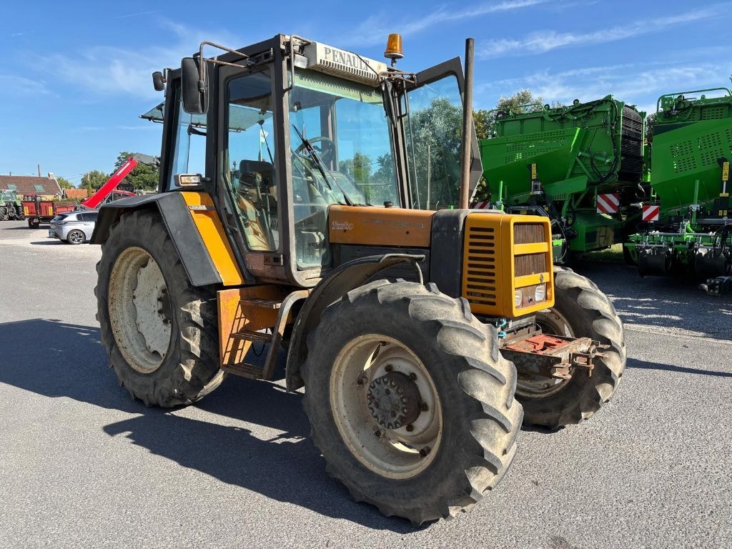 Tracteur RENAULT 103-14 - photo slide 3