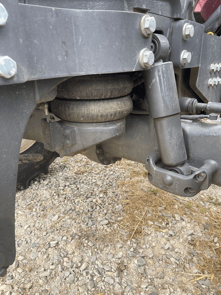 Tracteur chargeur VALTRA T175  - photo slide 13