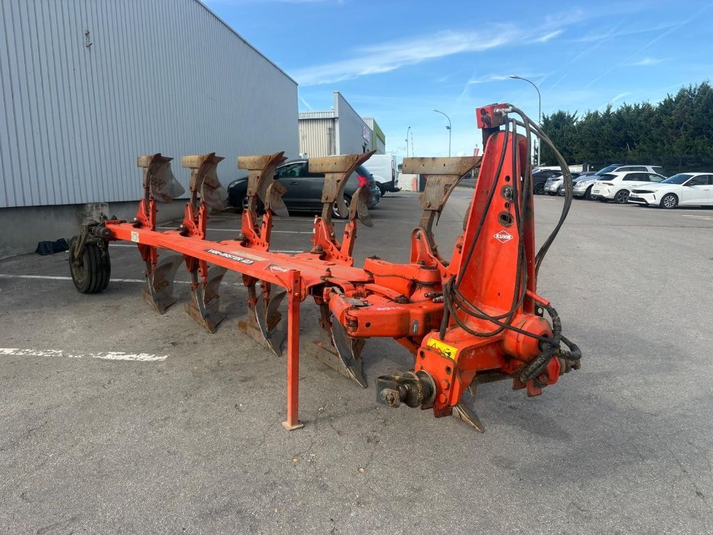 Charrue KUHN Vari master 123 - photo slide 1