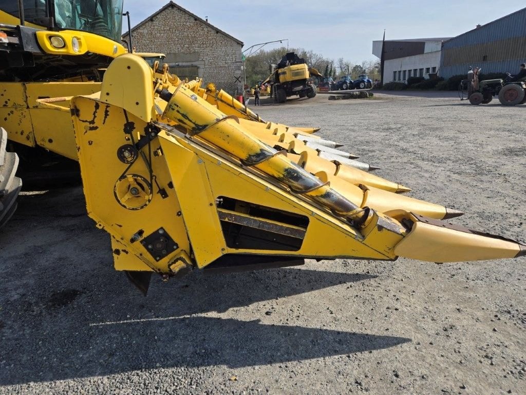 Cueilleur NEW HOLLAND W875 - photo slide 22