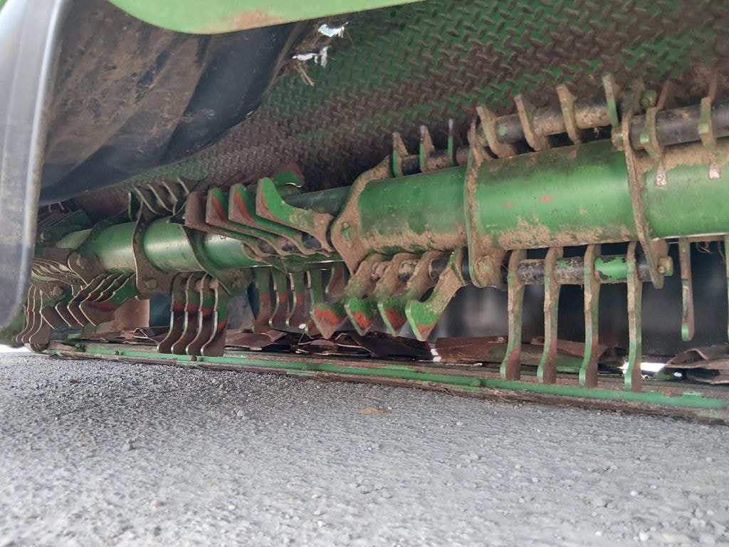 Faucheuse conditionneuse JOHN DEERE F310r - photo slide 2