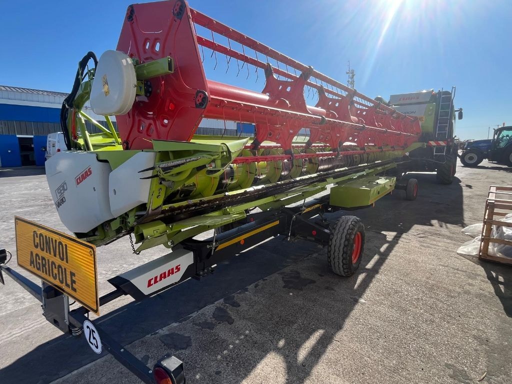 Moissonneuse CLAAS LEXION 760 - photo slide 4